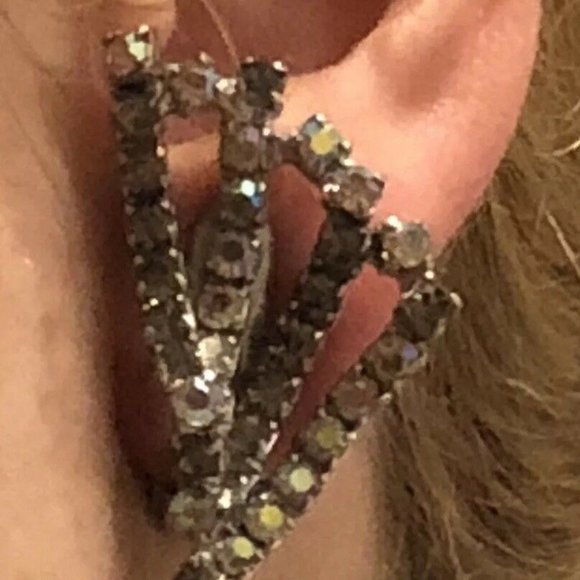 HOBE Vintage Clip On Aurora Borealis Fan Earrings - Picture 3 of 9